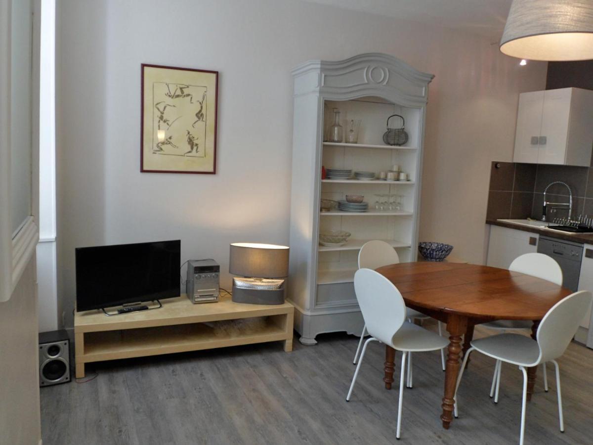 Апартаменти Cosy Flat Market Ла-Рошель Екстер'єр фото