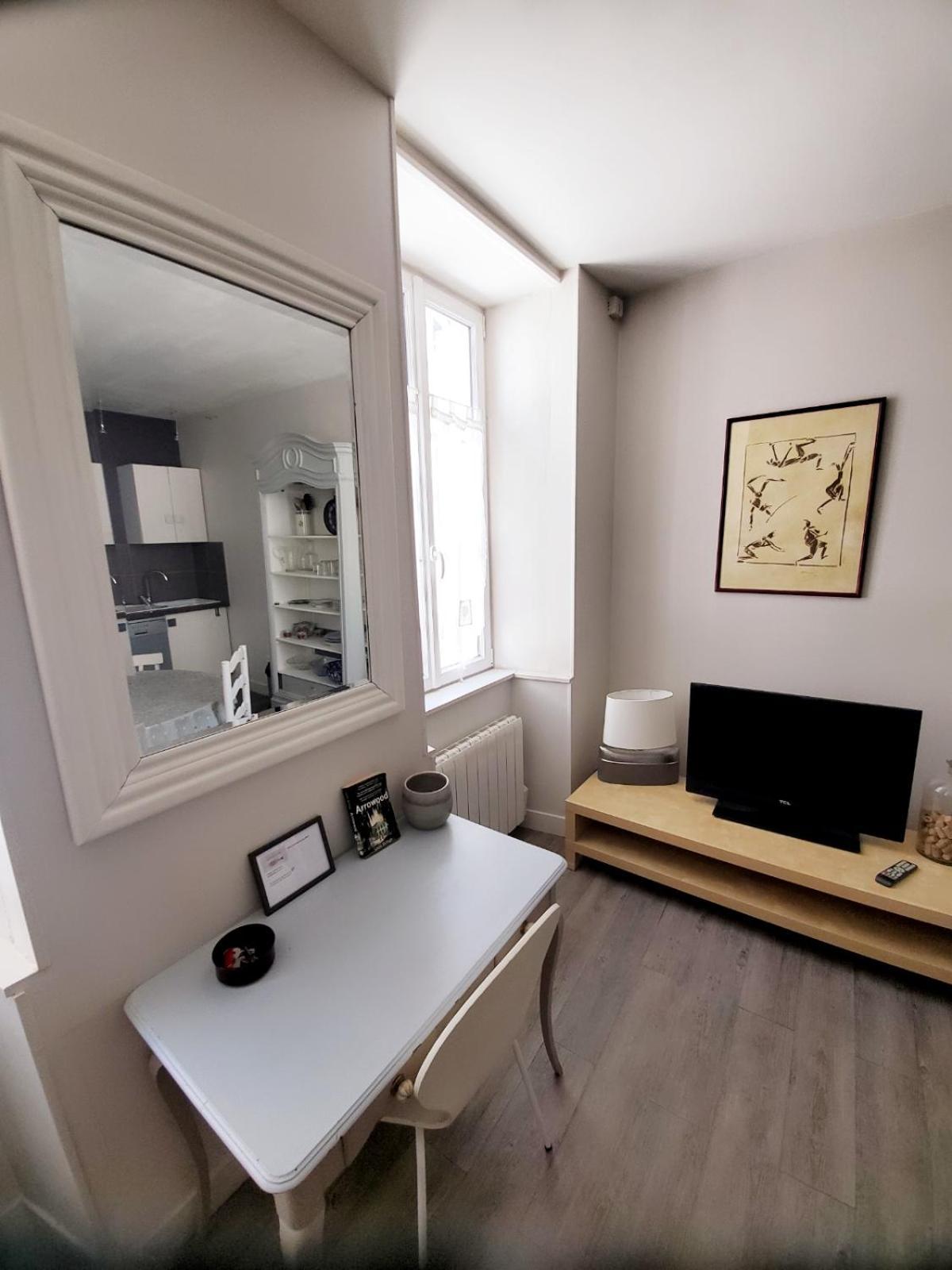 Апартаменти Cosy Flat Market Ла-Рошель Екстер'єр фото